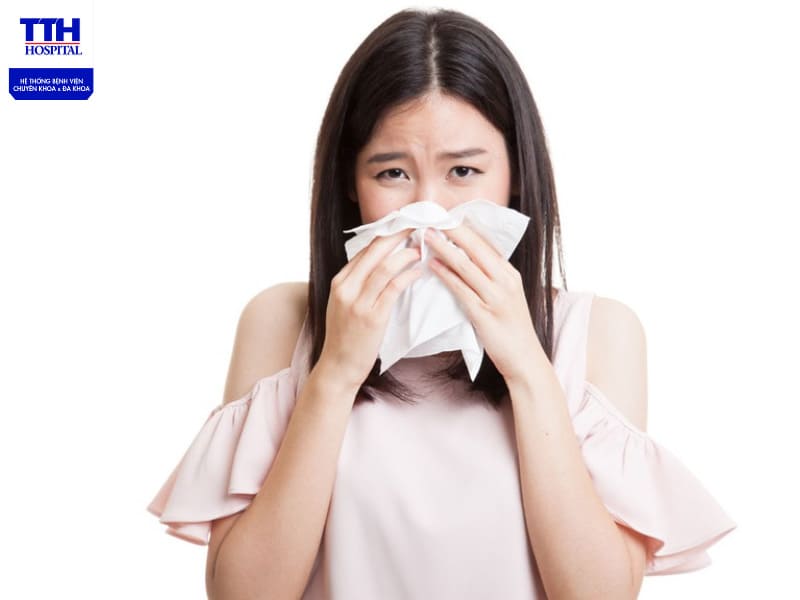 Cảm cúm là một bệnh nhiễm trùng đường hô hấp do virus cúm (Influenza) gây ra